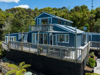 Perfect Home & Income Package in Opua