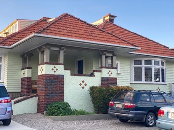 Image 1 of 6