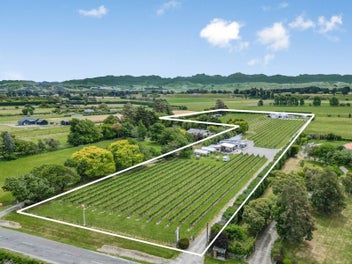 Le Gra Vineyard and Winery