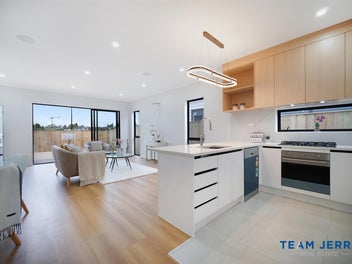 Single Level 4 Bedroom with Double Garage
