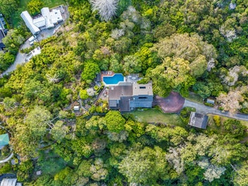 UNIQUE LIFESTYLE OASIS ON THE COAST