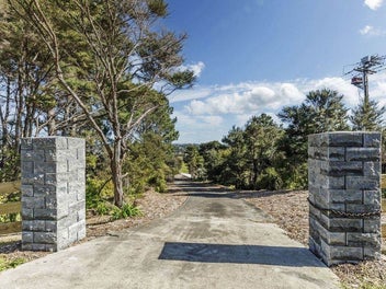 Premium 2ha Lifestyle Living