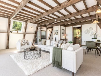 Privacy, Views and Character!
