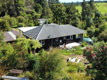 Heavy Price Reduction to $599,000