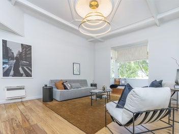 $100,000 Price Reduction
