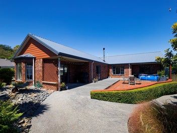 Timeless Appeal, Sought After Location