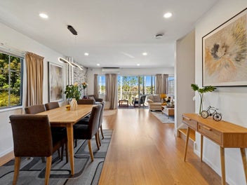 Gorgeous Family Home with Super Space