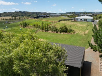 PRICE DROP - VIEW ME ASAP...