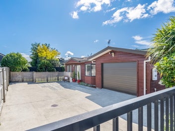 Easy-Care Living with Style, Space & Convenience
