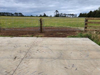Image 1 of 23