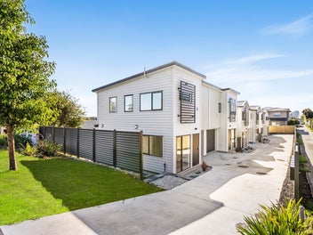 Modern Living in Albany - Act Fast!