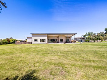 Modern Country Comfort - Priced to Sell