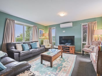 URGENT SALE - Vendors are moving on!