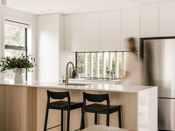 Brand New Harbourside Sophistication – Last One!