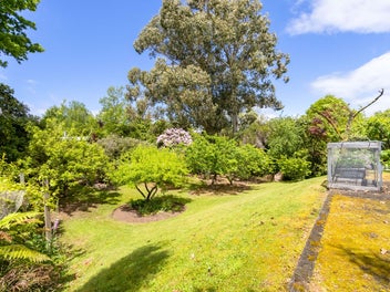 Privacy in the heart of Hilltop