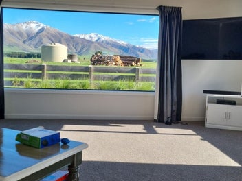 Slice of Kiwi Paradise