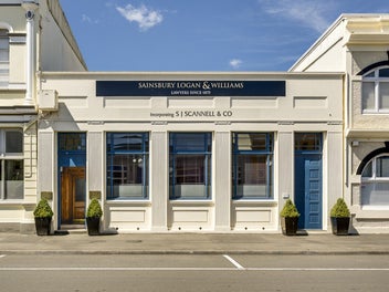 Image 1 of 18