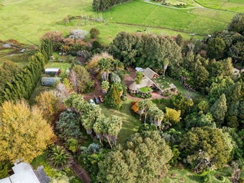 A rustic yet sophisticated haven- Act now