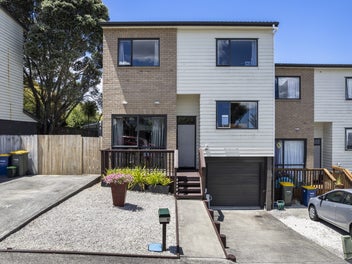 Your Perfect Nest Awaits at Swan Hill Drive