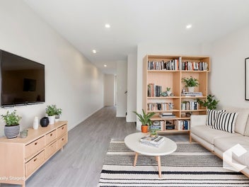 Serene Living Close to Westgate-Take your Pick!
