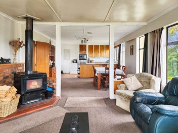 Great Family Home - with water views!