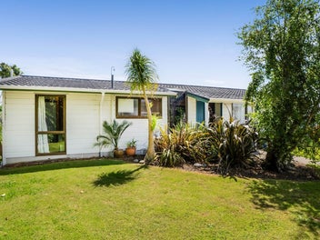 Location, views and expansive spaces.