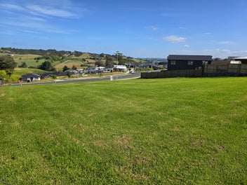 Image 1 of 8
