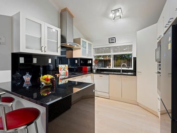 Spacious Family Living in a Popular Location