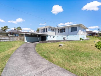 Central Location - 613m2 Corner Site -MHUZ
