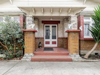 GREAT FIRST HOME OR INVESTMENT