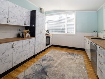 Great home and work space