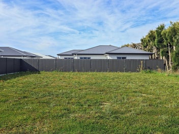 Great Section, Great Location - Make Your Move