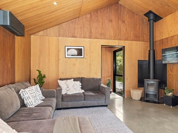 Dream Family Home with Additional Income