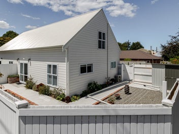 Smart Townhouse Living Perfect Lockup and Leave
