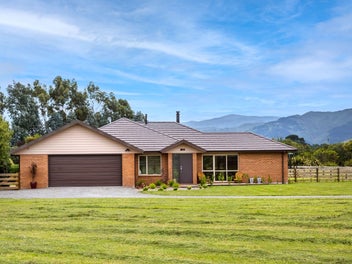 Renovated rural retreat