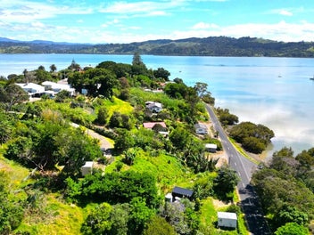 Prime Coastal Residential Section Rawene