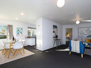 Exceptional Value in Central Nelson!