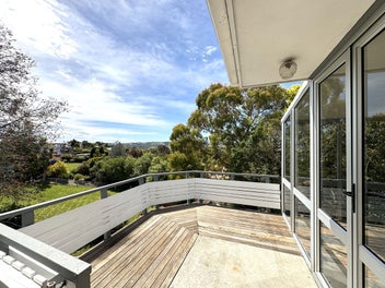 Spacious Family Home in Rosebank