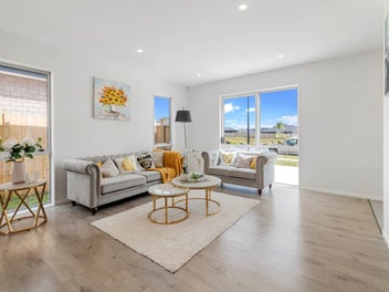 Room for Everyone with 3+2 Bedroom set up