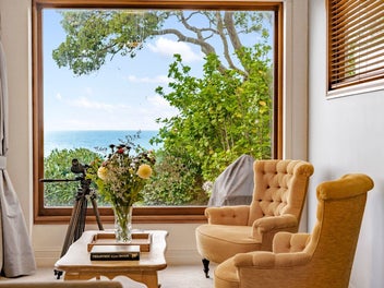 Rare Opportunity, Clifton Rd Waterfront