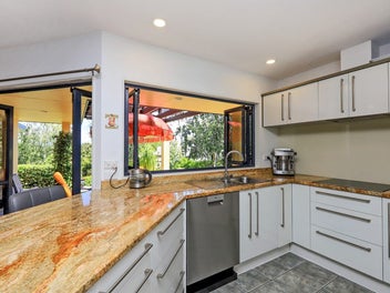 MASTER BUILDERS AWARD WINNING HOME!