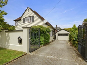 Image 1 of 15