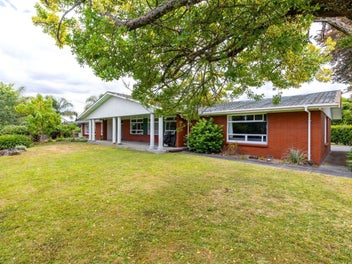 Mid-Century charm plus potential