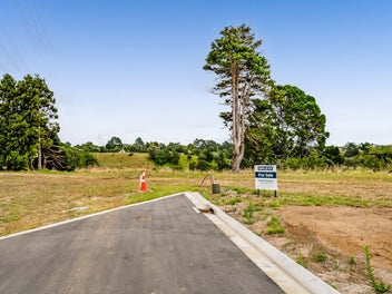 Fernbrook: Prime titled sections from $367,000