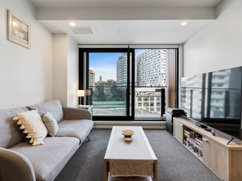 Prime Location – Freehold, Modern & Bank-Friendly