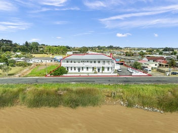 Image 1 of 15