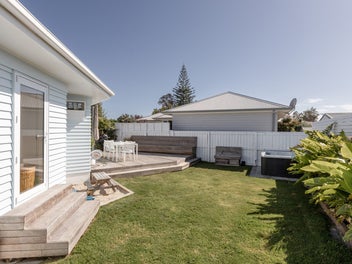 Image 1 of 22