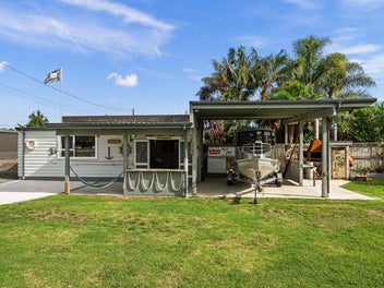 Fantastic Family Home In Popular Kensington!