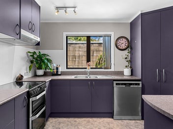 Low maintenance home, great shedding and space