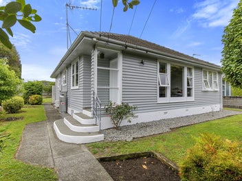 135 sqm 4 Bedroom Family Home, 720 sqm Section